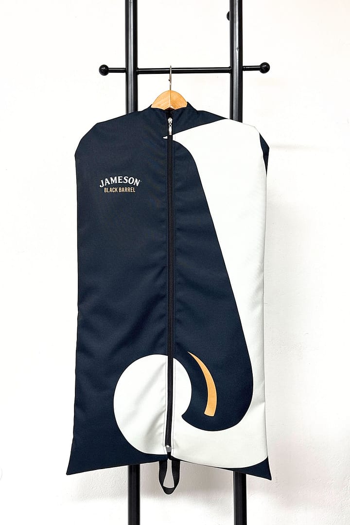 Clothes cover with sublimation imprint